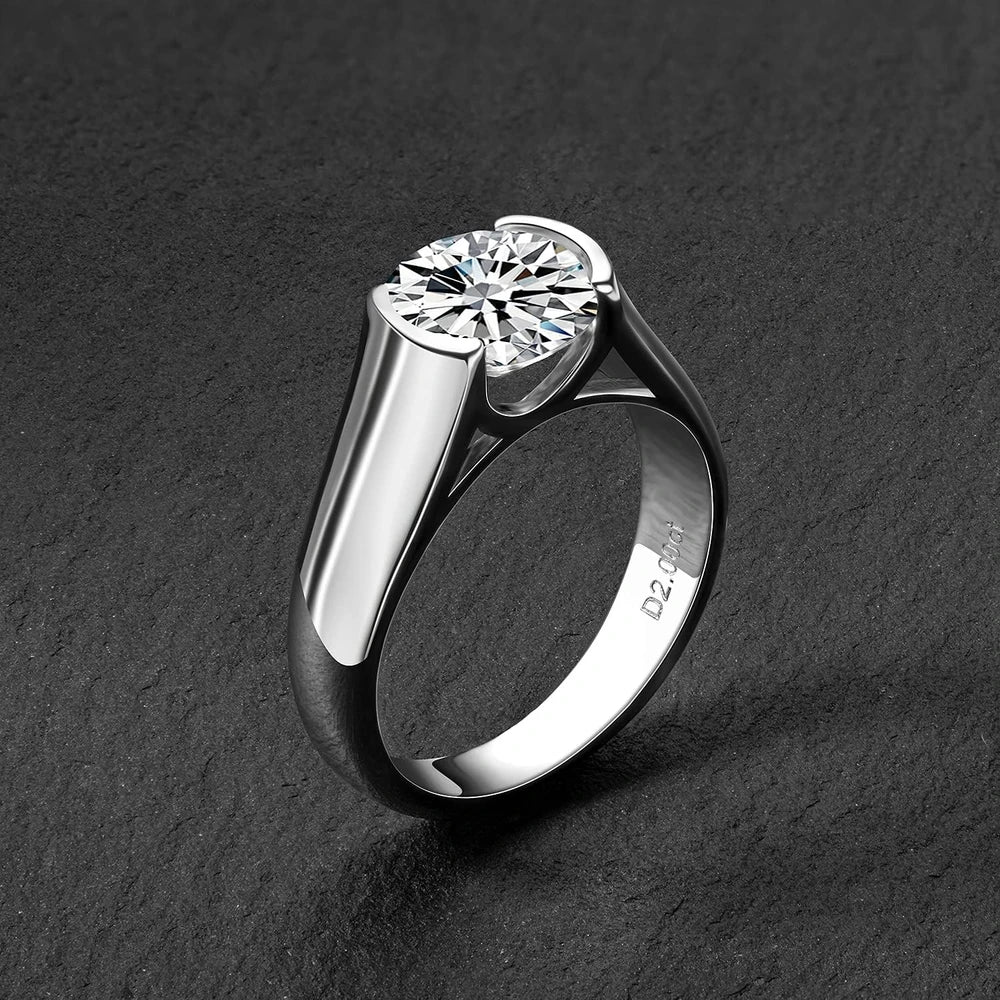 Cannycat Moissanite Half Bezel Engagement Ring